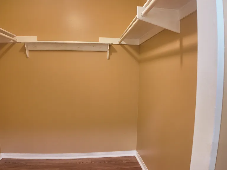 655 Columbia St #313 — Photo 13