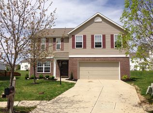 12332 Chiseled Stone Dr, Fishers, IN