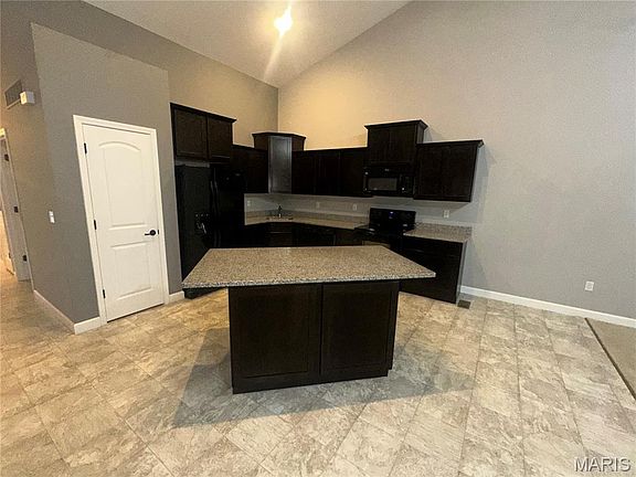 3rd image of 1517 New Brunswick Dr