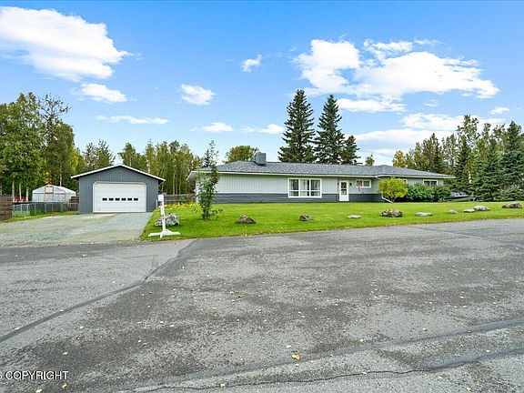 2nd image of 12606 Iris Way