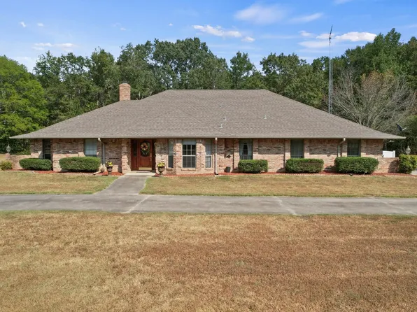 1001 County Road 4415, Mount Pleasant, TX 75455
