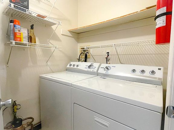 3rd image of 292 Hatfield Ln #292