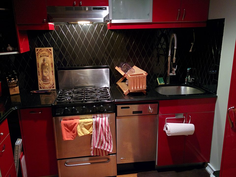 1st image of 250 W 88th St APT 403