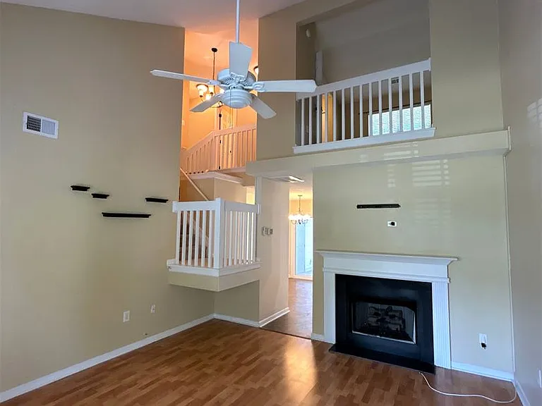 12402 Bluestem Ln — Photo 4