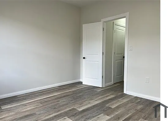 660 N 36th St — Photo 13