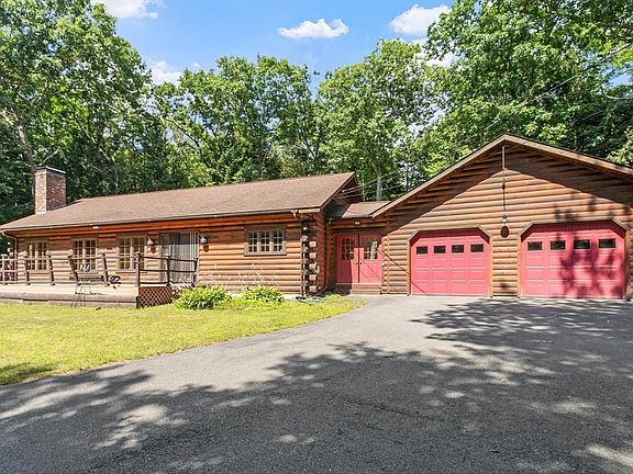 2nd image of 134 Rindge State Rd