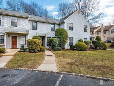 2605 Cricket Cir, Edison, NJ, 08820