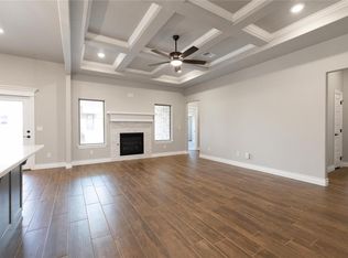 9320 NW 118th Ter, Yukon, OK 73099