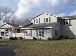 4722 State Line Rd E, Hazel, KY 42049