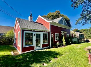 7 Calebs Ln #B, Rockport, MA 01966