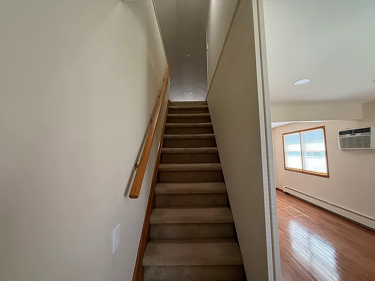 313 Frederick Ave — Photo 14