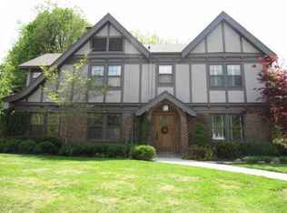 6106 Summit St, Kansas City, MO 64113