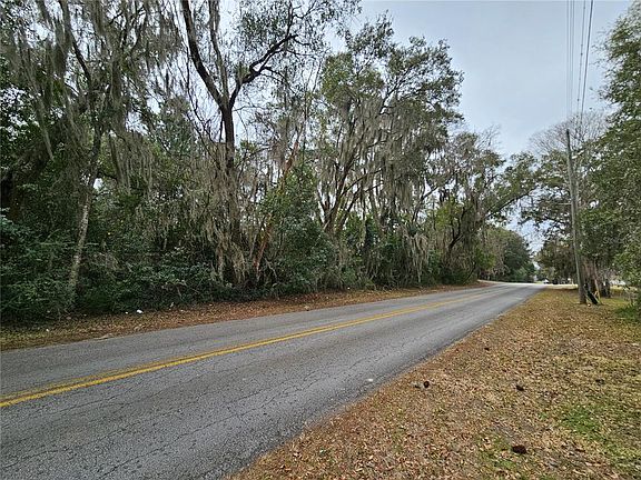 3rd image of SW 6th Ave Lot 1