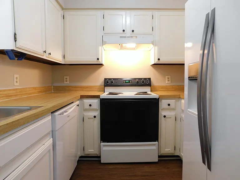 3305 Gardenview Cir #3305 — Photo 7