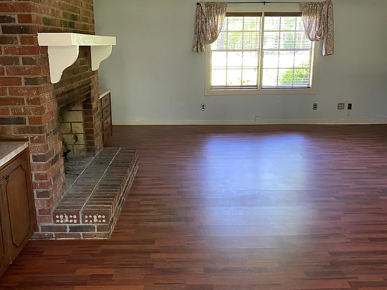 106 Crooked Creek Ln — Photo 6