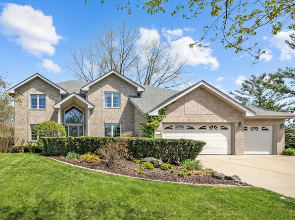 3203 Hickory Creek Dr, New Lenox, IL 60451