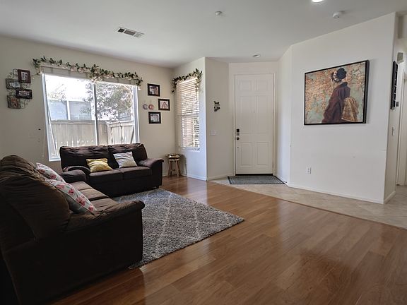 3rd image of 16912 Abundante St