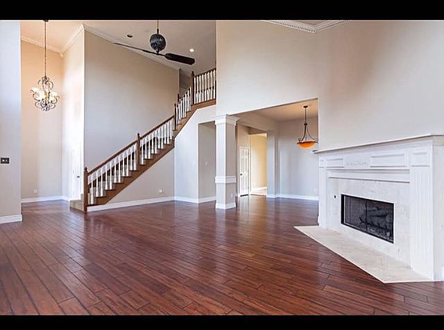 1st image of 8914 Bayshore Ln