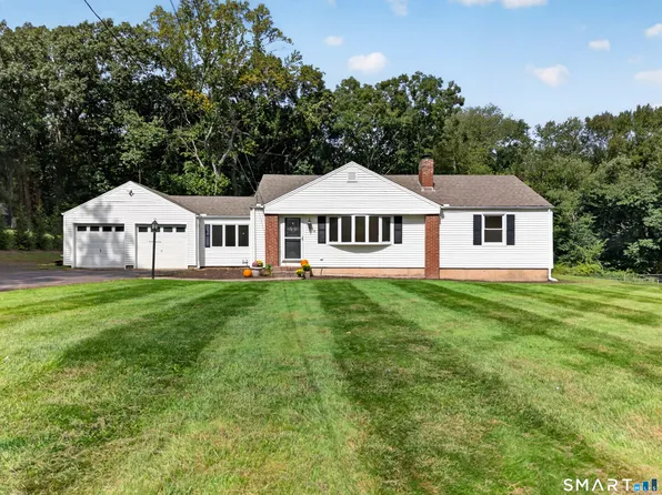 527 Clintonville Road, North Haven, CT 06473