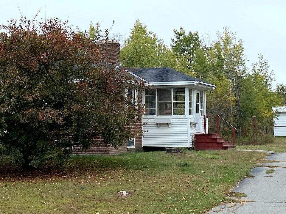 2nd image of 72 Western Ave