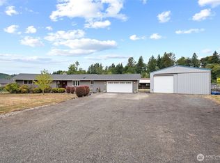 133 Delameter Ln, Castle Rock, WA 98611