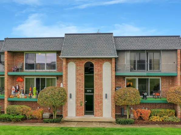 15713 S Sunset Ridge Ct Unit 2S, Orland Park, IL 60462