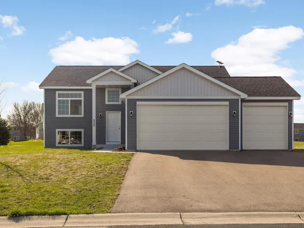 230 Henry St, Green Isle, MN 55338