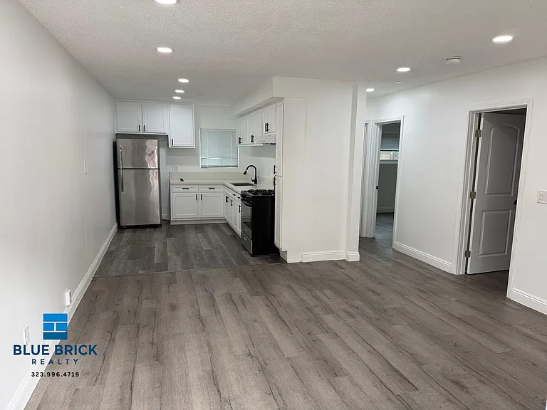 5739 Halbrent Ave #28 — Photo 1
