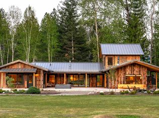 202 Siskin Ln, Sandpoint, ID 83864