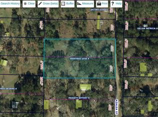 Azalea St, Kiln, MS 39556