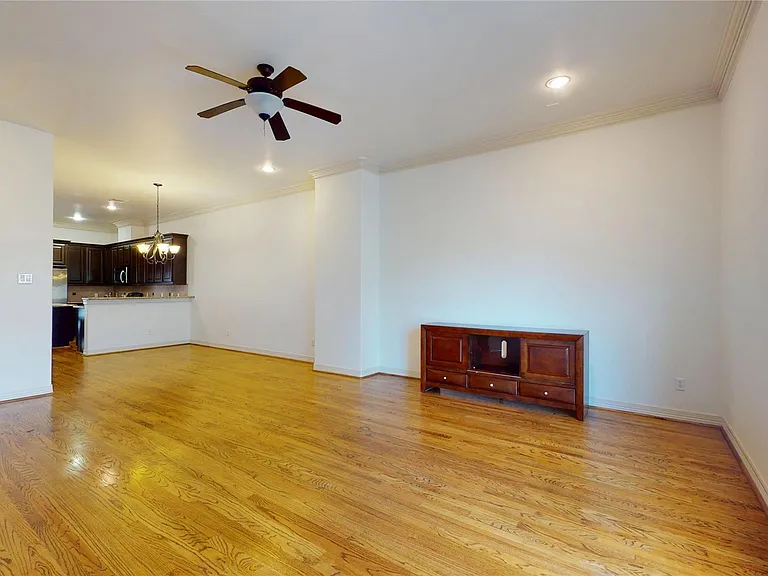 2540 Prospect St #B — Photo 16