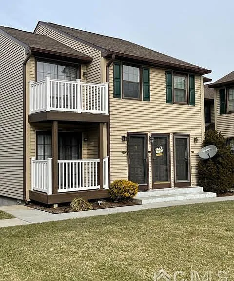 40 Prospect St #15 — Photo 3