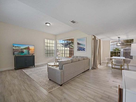 4th image of 1050 Aviary Road