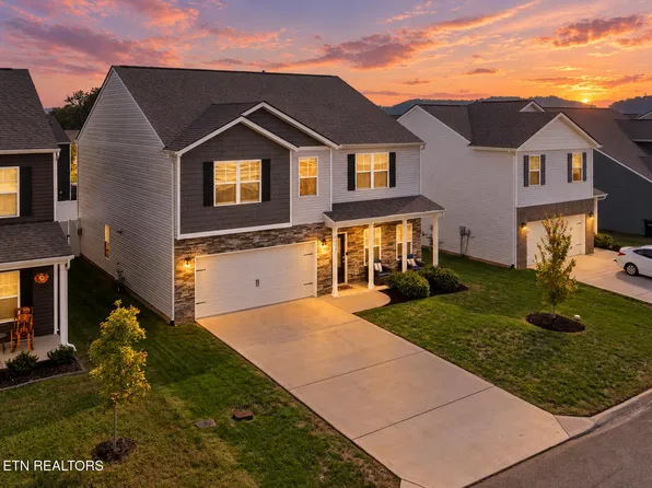 6372 Night Time Dr, Knoxville, TN 37931
