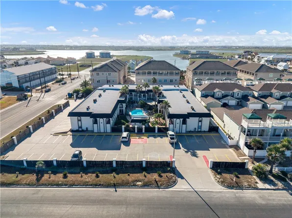14921 Windward Dr APT 211, Corpus Christi, TX 78418