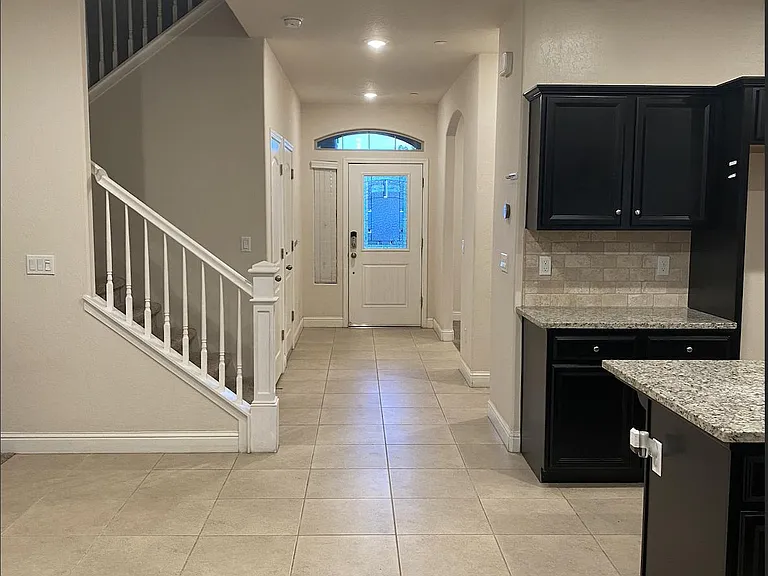 4029 Sierra Madre Ave — Photo 25