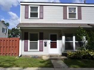 1818 Jamestown Cir, Hoffman Estates, IL 60169