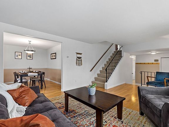 3rd image of 5841 Tilton Rd