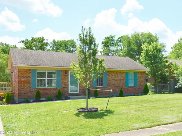 105 Cypress St, Bardstown, KY 40004