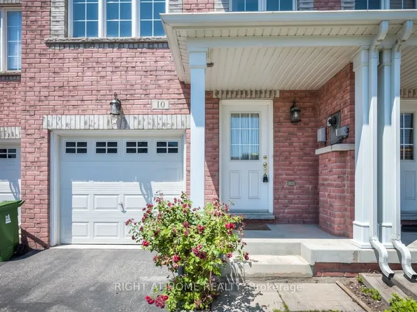 10 Wilkes Cres, Toronto, ON M1L 0B3