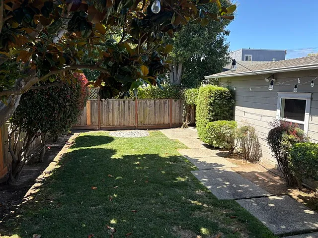 1339 California Dr — Photo 4