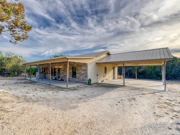 29 LONESOME DOVE, ConCan, TX 78838