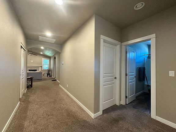 3rd image of 2261 Bloom Ln NW
