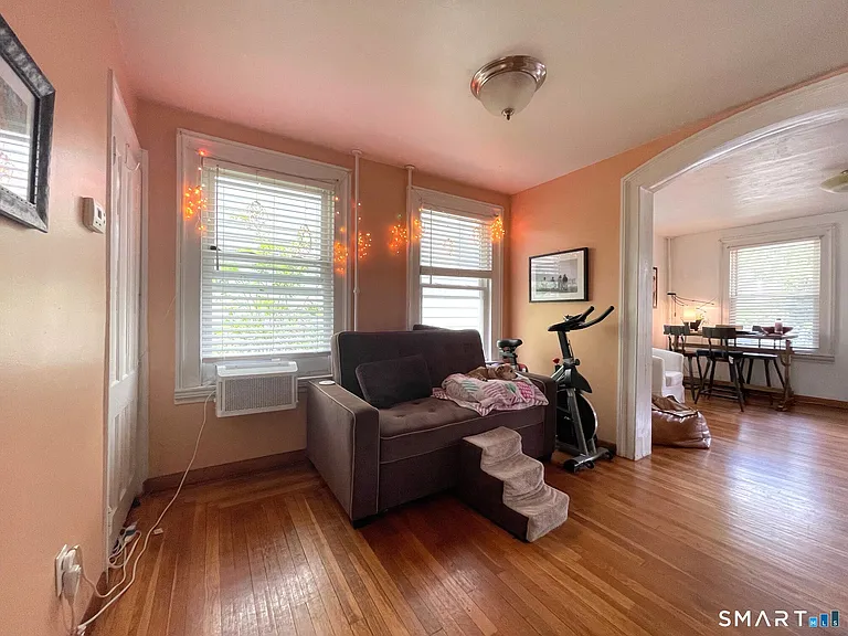 34 Cottage St #1 — Photo 5