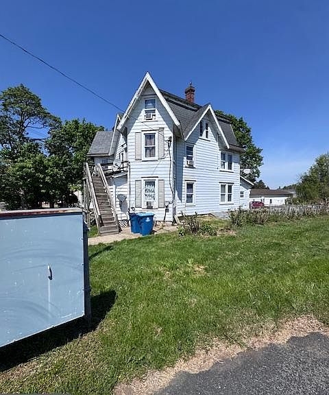 Listing photo