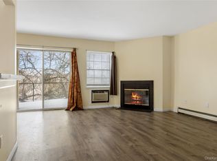 7 Lexington Hl Unit 8, Harriman, NY 10926
