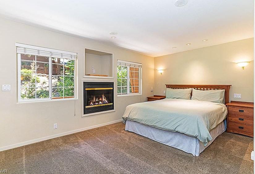 1st image of 978 Glenrock Ct #14