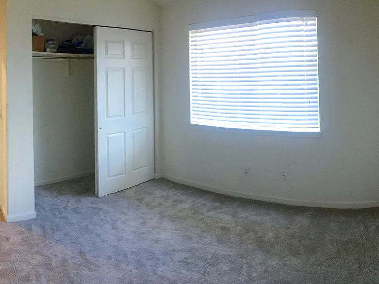 4410 Laguna Pl #F — Photo 5