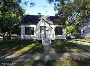 225 S Griffin St, Grand Haven, MI 49417