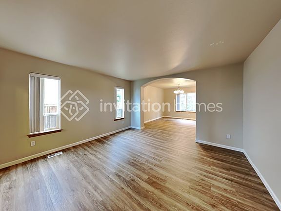 4th image of 25804 163rd Ave SE